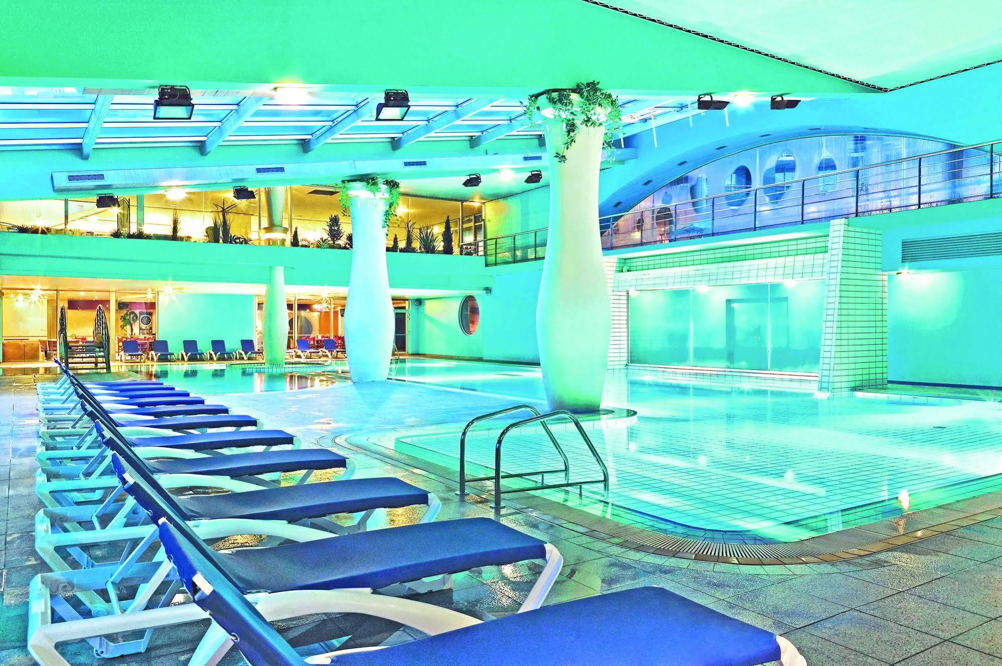 Club Vacances Bleues Les Jardins De L'Atlantique Talmont-Saint-Hilaire Bagian luar foto